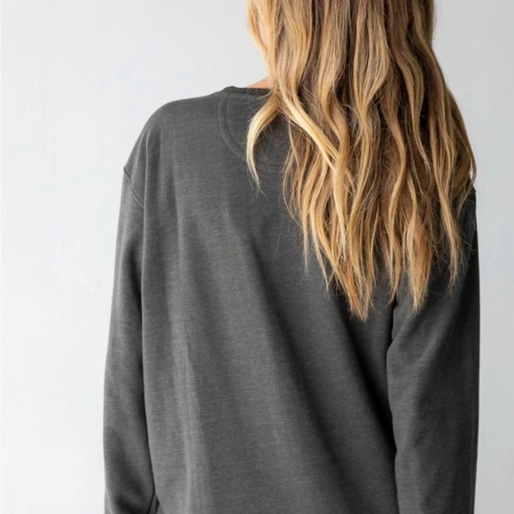 Amazing 🤩 Folk Flower Pocket Sweatshirt XXL - Picture 2 of 3